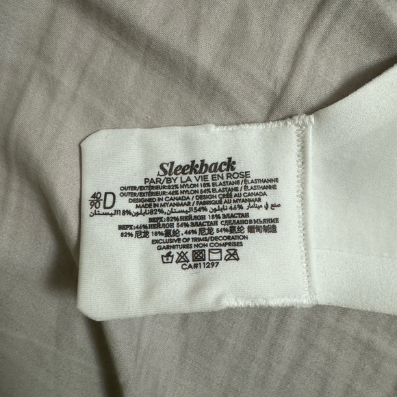 White Bra - Picture 3 of 3